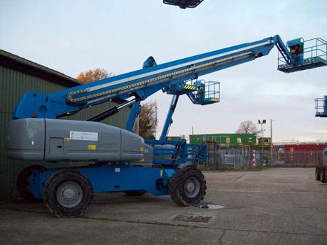 MEWP boom lift