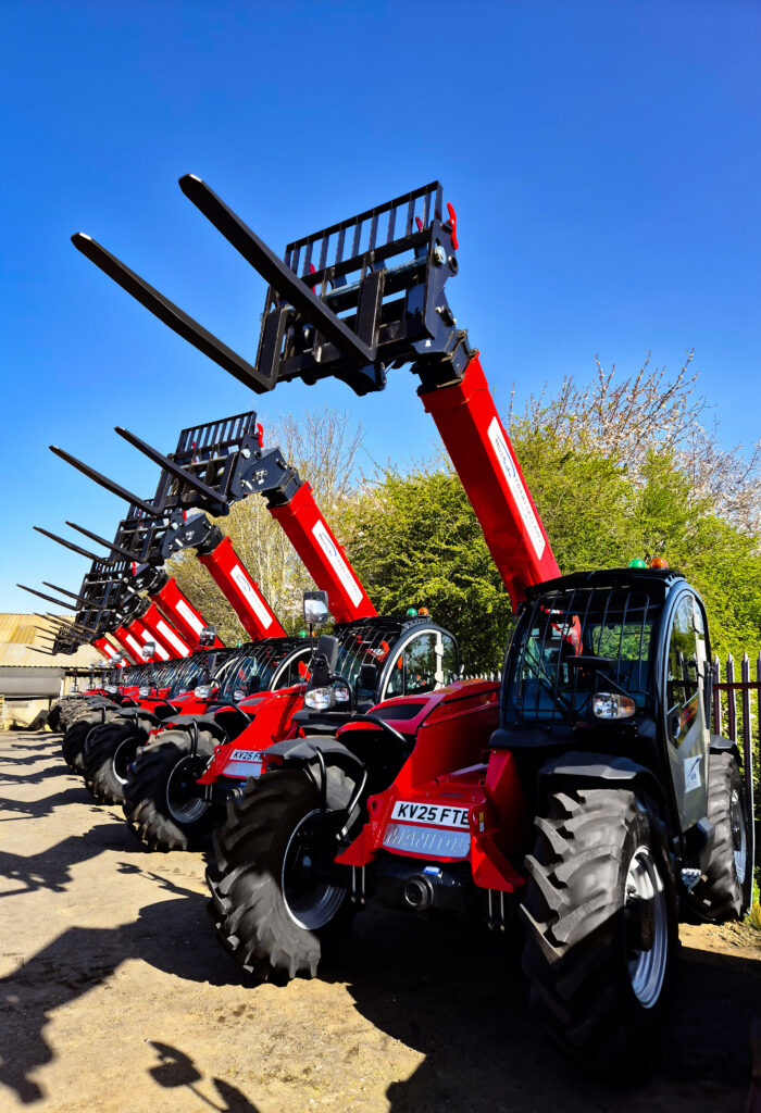 The NEW Manitou MT935 75D
